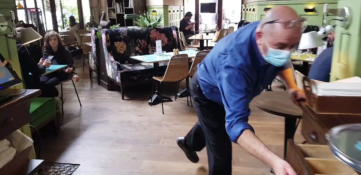 Cafe Restaurant L’Arrosoir-2